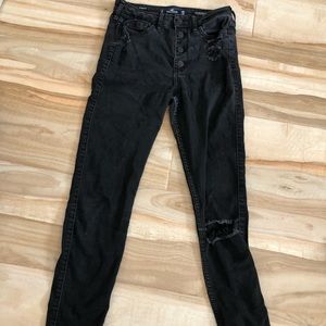 black hollister skinny jeans